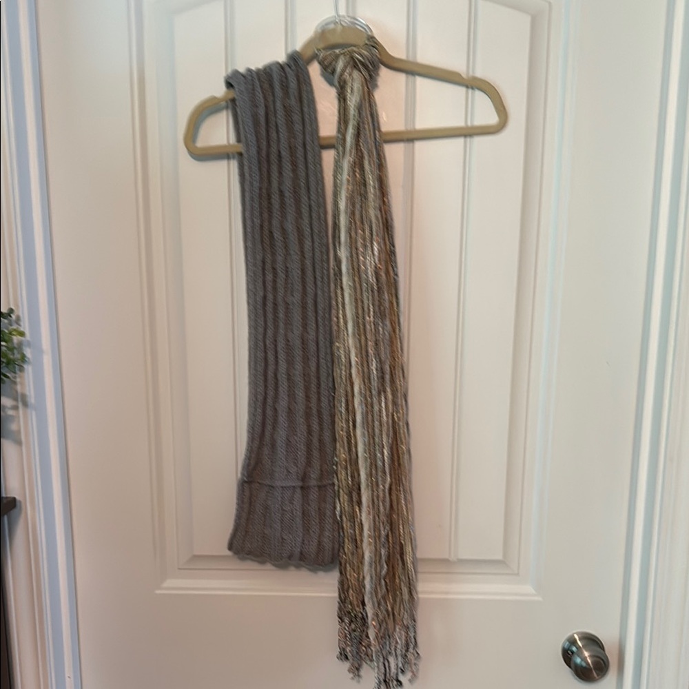 Elegant Gray and Tan Scarf